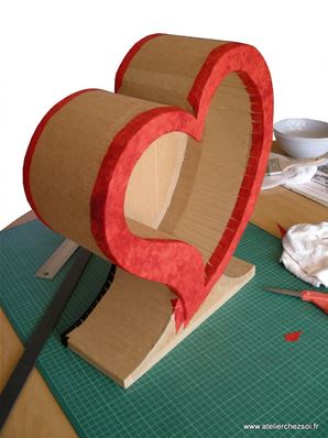 DIY Tuto urne coeur en carton - décoration papier