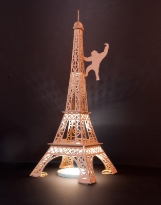 Tour Eiffel en carton  construire - Maquette en carton  Atelier Chez Soi