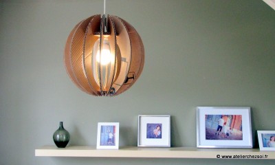 suspension en carton, luminaire boule, modèle atelier chez soi