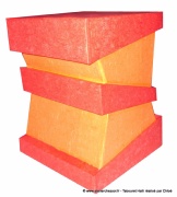 Le Tabouret en Carton Halli de Chloé -  Décoration papier népalais orange et rouge