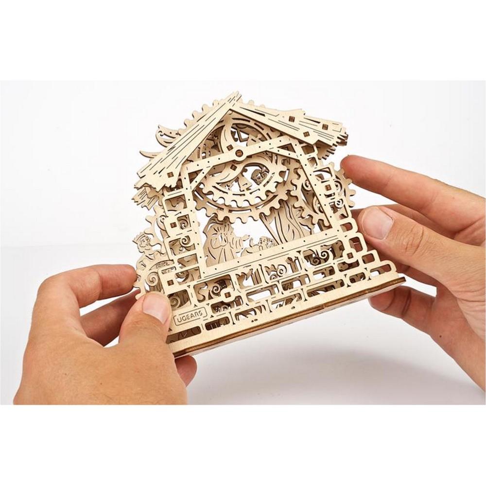 Ugears Maquette Bois Crèche de Noël 15cm Puzzle 3D