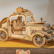 Maquette Bois Voiture Ancienne 16cm Puzzle 3D de 167 pièces