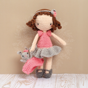 Kit Crochet Poupée Iris  H 19cm Collab Ligne Rétro Graine créative