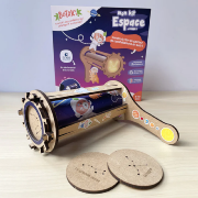 Kit Espace Projecteur de Constellations en Bois à Fabriquer Botaki