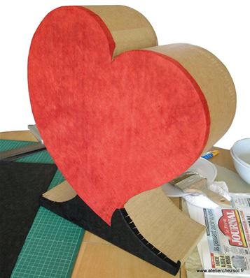 DIY Tuto urne coeur en carton - décoration papier