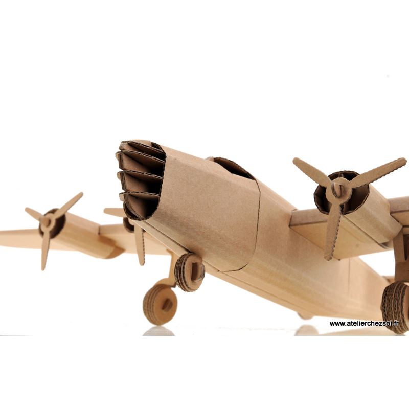 faire un avion en carton xo98