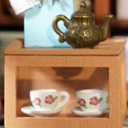 Kit Maquette Bois Miniature Alice's Tea Store 14x20x22 cm DG156