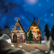 Kit Maquette Bois Maison de Noël scintillante 12x9x18 cm DS036 Rolife