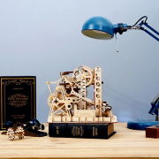 Maquette en bois Circuit à billes 25 cm LG504 233 pièces Rokr