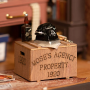 Kit Maquette Bois Miniature Mose's Detective Agency 13x16x20 cm DG157