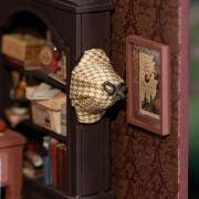 Kit Maquette Bois Miniature Mose's Detective Agency 13x16x20 cm DG157 Rolife