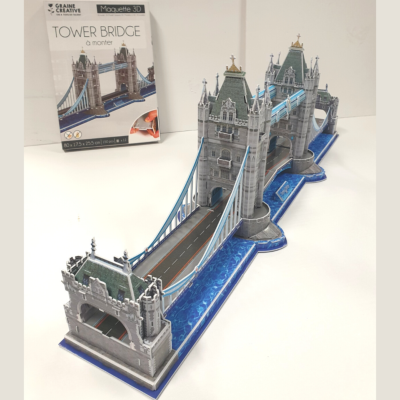 [On a test] Fabriquer le Tower bridge en carton mousse