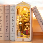 Kit Maquette Book Nook à fabriquer Sunshine Town 18x10x24 cm TGB02 Serre-livres Ruelle 3D miniature