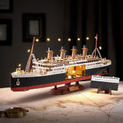 Kit Maquette 3D Bateau Lumineux 49x9xH18 cm TGL02 433 pièces Eternal Atlantic Voyager Création Set Puzzle Rolife