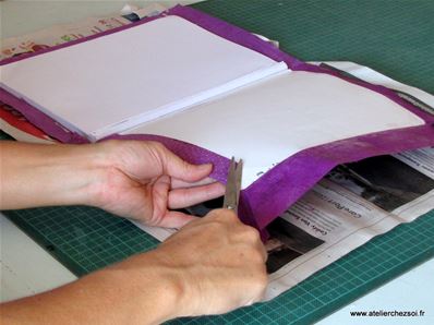 Tuto DIY cahier papier déco - angle de la couverture 2