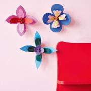 Fleurs murales 3 Fleurs 19 cm 41 pièces Cobalt Cocktail Déco carton 3D Studioroof