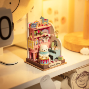 Mini-Kit Maquette Bois Maison miniature Salle de Jeu Lovely Room 7x7x9 cm DS027 Rolife