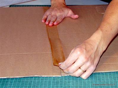assemblage rapide plaque en carton ondulé : kraft gommé