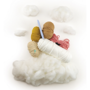 Kit Mon Ami Gurumi Lapin 35cm Peluche à créer au Crochet Graine créative
