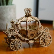 Maquette Bois Carrosse Calèche 15.5 cm Puzzle 3D de 182 pièces TG302 Rolife